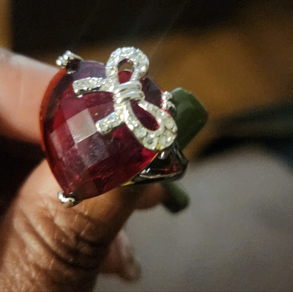 Elegant Park Lane Red  Heart Shape Gem Ring With Silver Bow
